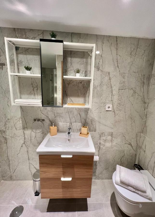 Apartamentos Prestige Suites Malaga I Eksteriør billede